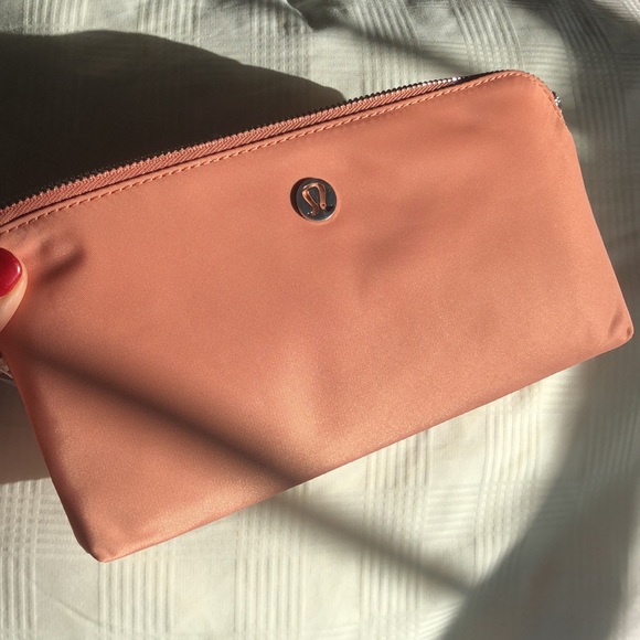 NWT Lululemon Now and Always Pouch Wrist Clutch Pink Savanna - Picture 13 of 13